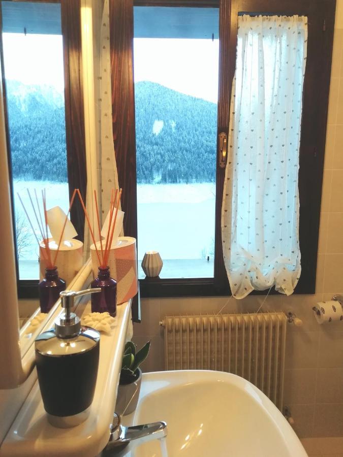 Elison-On The Lake B&B サウリス エクステリア 写真