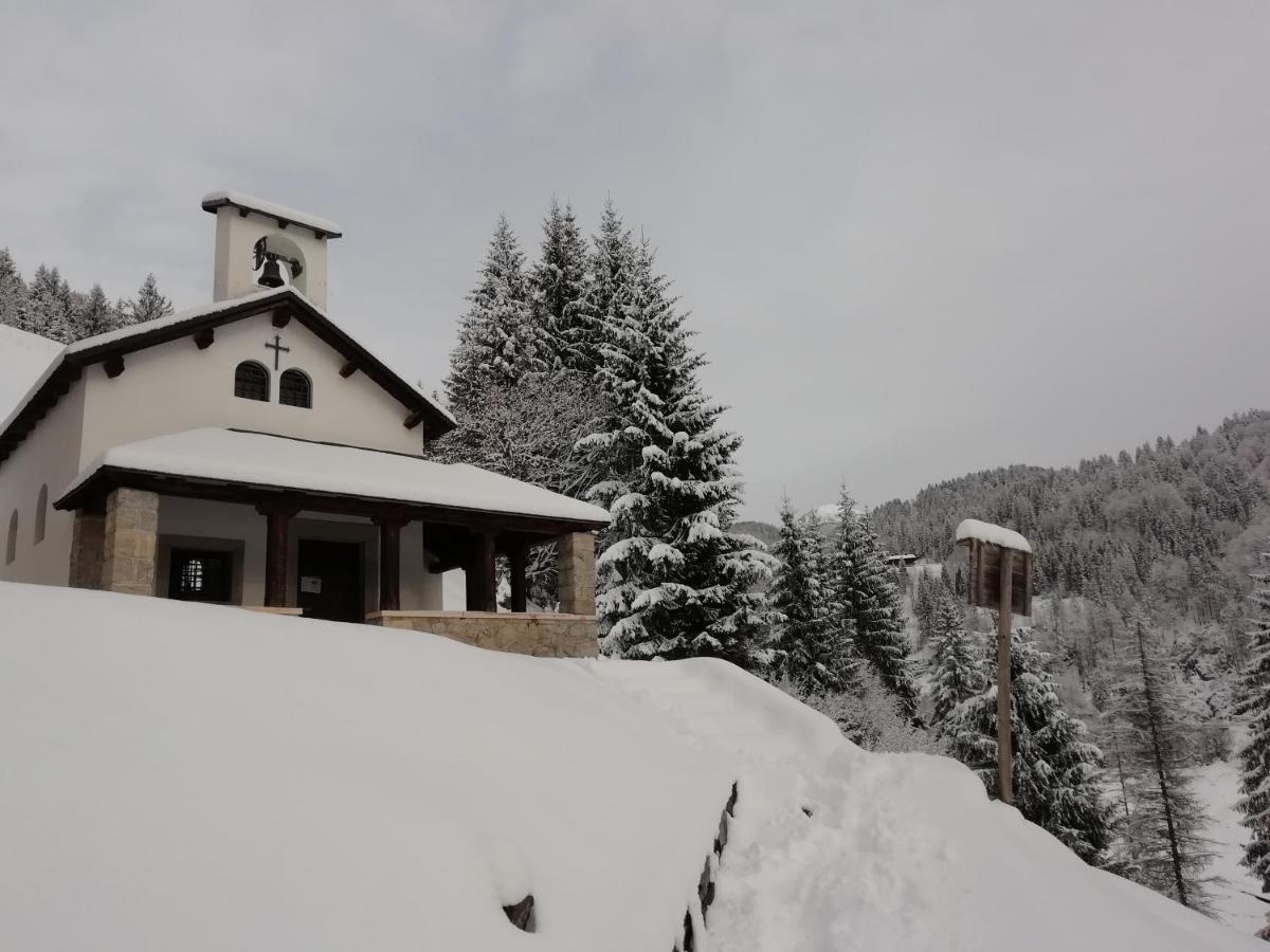 Elison-On The Lake B&B サウリス エクステリア 写真